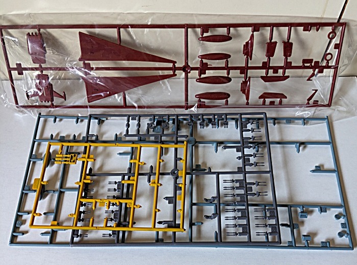 * Uchu Senkan Yamato 1/700 mechanism nik* model used, junk 