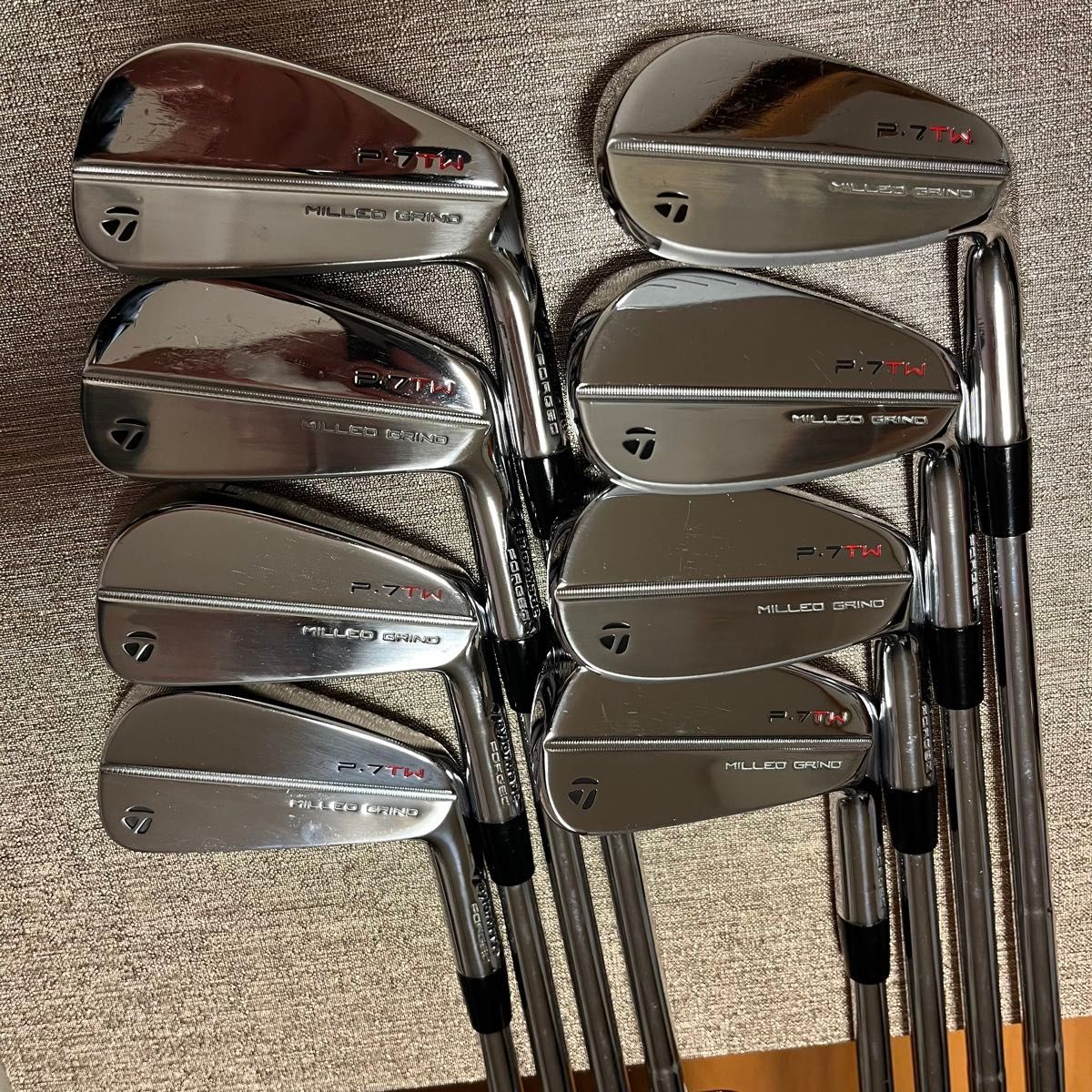 TaylorMade P-7TW 3I〜PW ダイナミックゴールド　8本セット