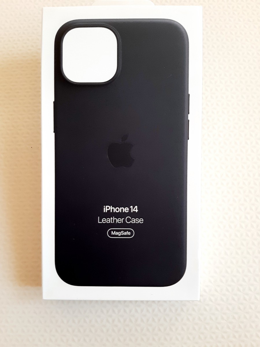 Apple純正 iPhone 14レザーケース ミッドナイト レア アップルの画像1