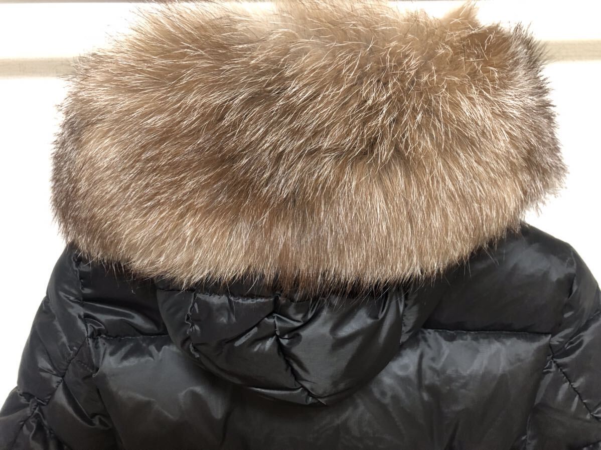 送料無料 未使用 MONCLER BOED ショートダウンジャケット 送料無料 未使用 MONCLER BOED ショートダウンジャケット