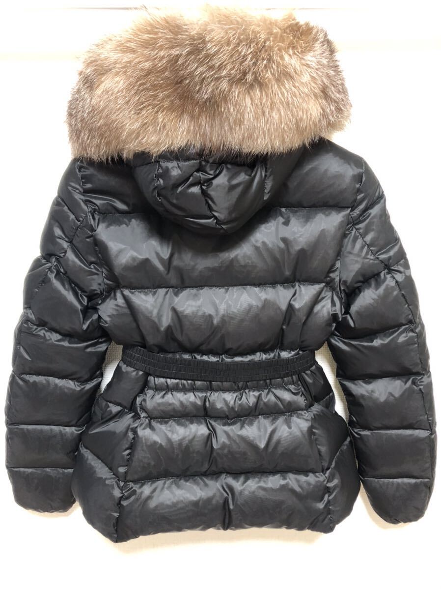 送料無料 未使用 MONCLER BOED ショートダウンジャケット 送料無料 未使用 MONCLER BOED ショートダウンジャケット