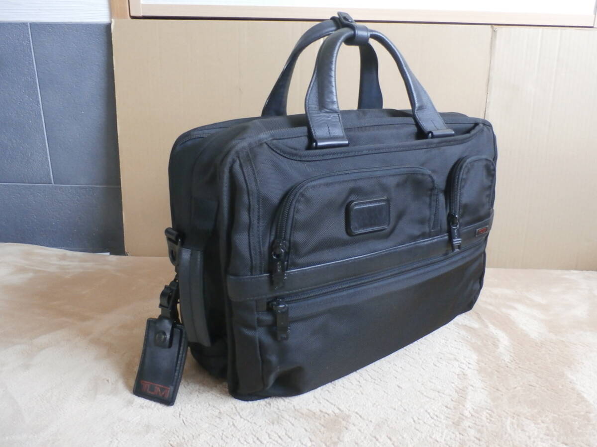 【美品】TUMI ３way ALPHA Ⅱ 26180D2E ビジネスバック/リュック ショルダーストラップ ネームタグの画像3