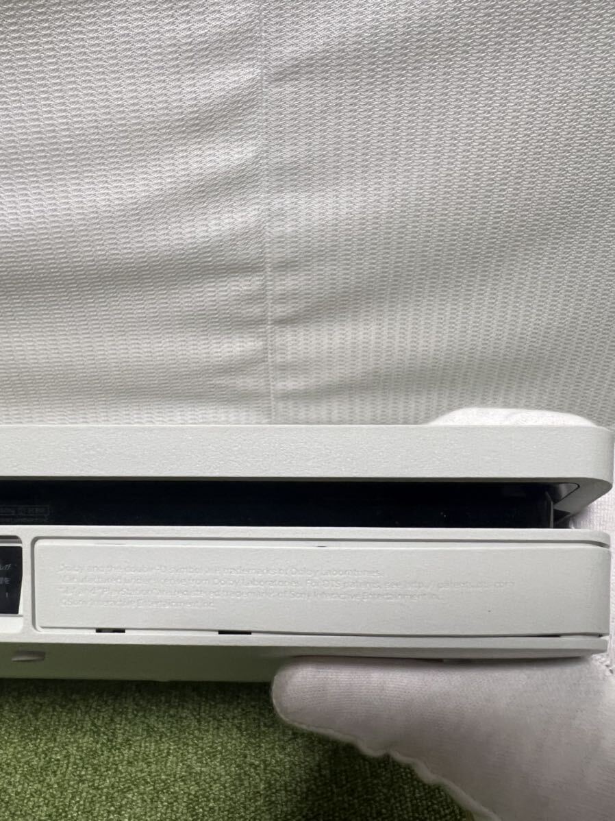【ジャンク】SONY ソニー PlayStation PS4 CUH-2100A ホワイト コントローラー×3 箱説明書付き_画像8