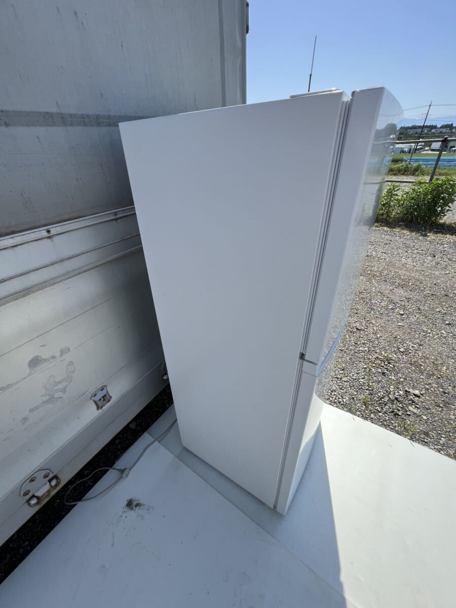 #9 ハイアール ノンフロント冷凍冷蔵庫 OBBR-181A 2022年製 2ドア冷蔵庫 右開き _画像3