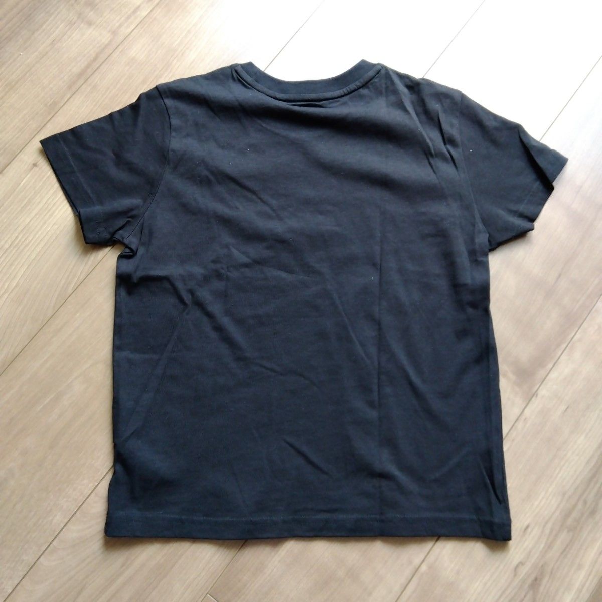 新品☆半袖Tシャツ　プーマ　ブラック　140