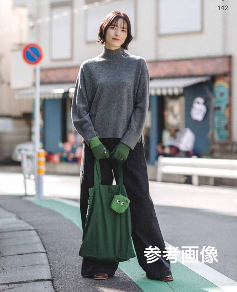新品タグ付き】UNIQLO x ANYA HINDMARCH エコバッグ アニヤ 新品タグ付き】UNIQLO x ANYA HINDMARCH エコバッグ アニヤ