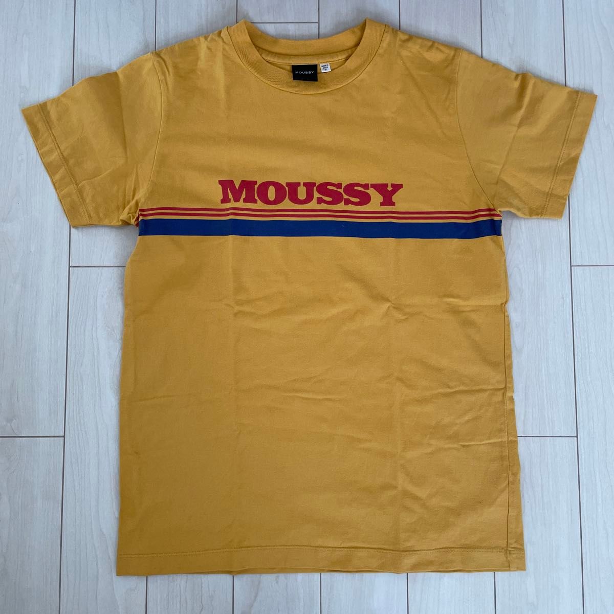 マウジー moussy Tシャツ