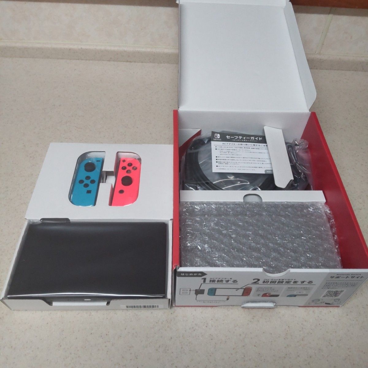 Nintendo Switch 有機ELモデル ネオンブルー ネオンレッド  新品、未使用