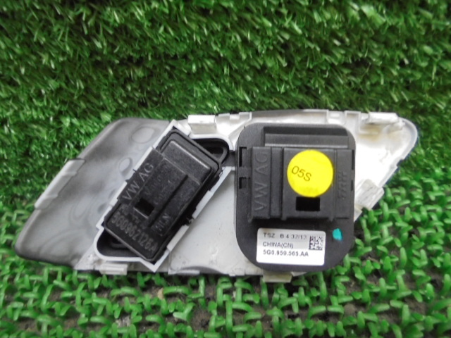 item_image_3