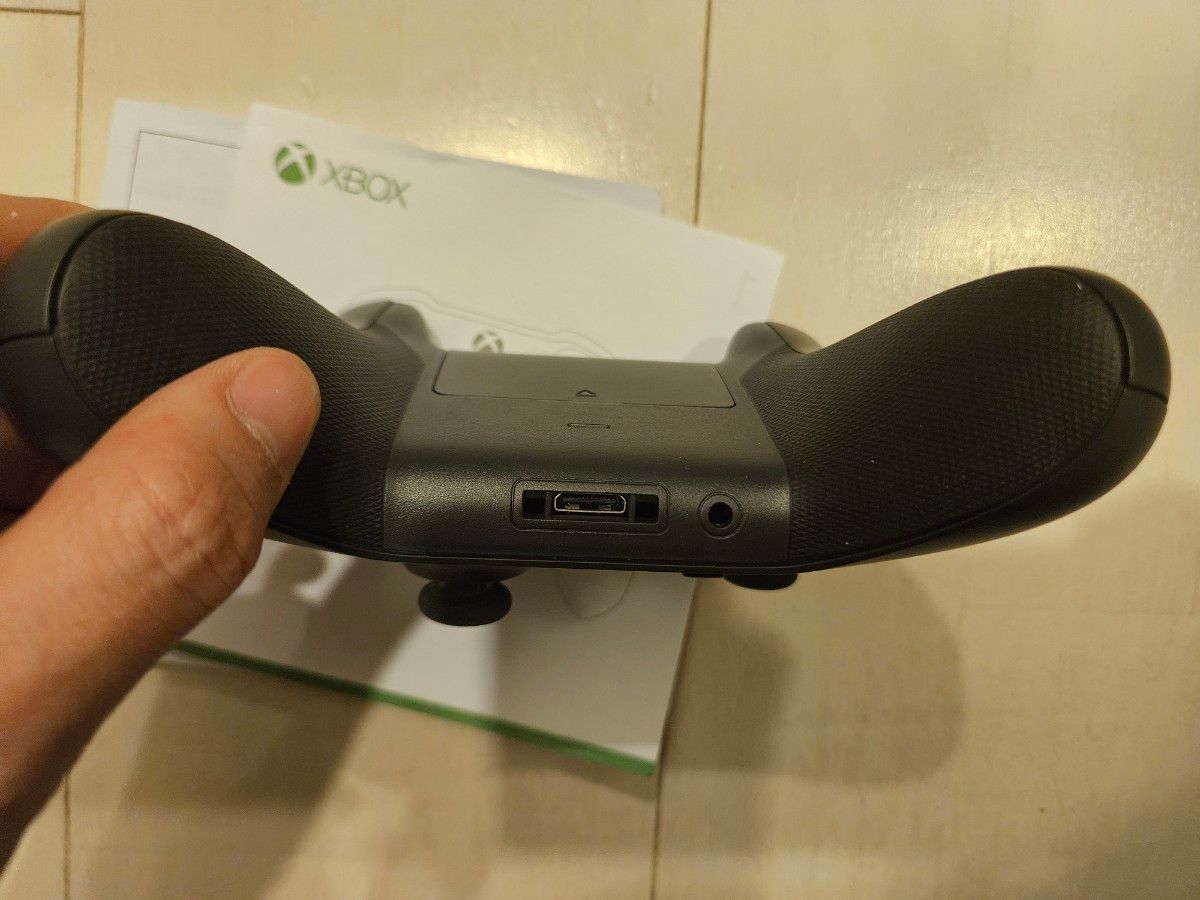 Xbox ワイヤレス コントローラー （リコンテック）