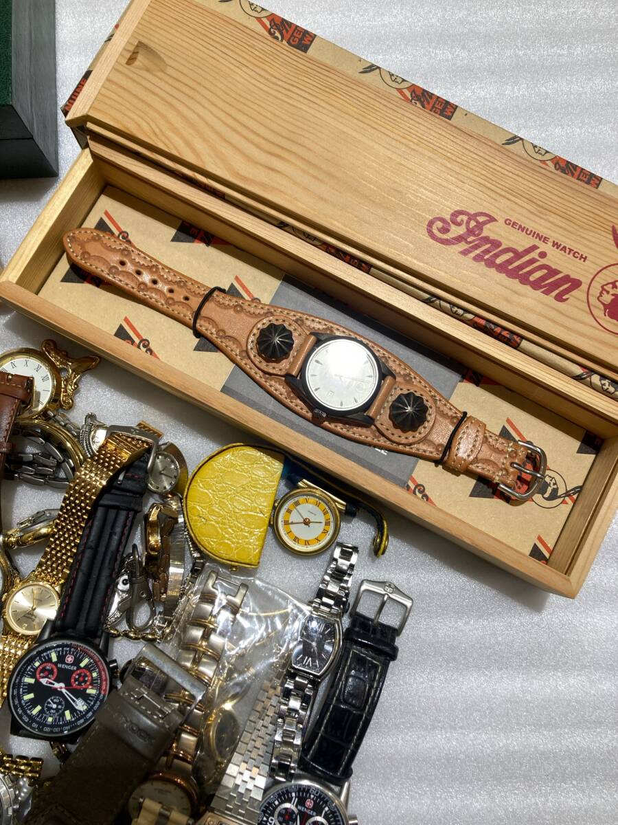 時計まとめ 日本メーカー 海外メーカー クォーツ 手巻き 腕時計 まとめ売り 現状渡し 動作未確認 ジャンク品 重量約3kg_画像6