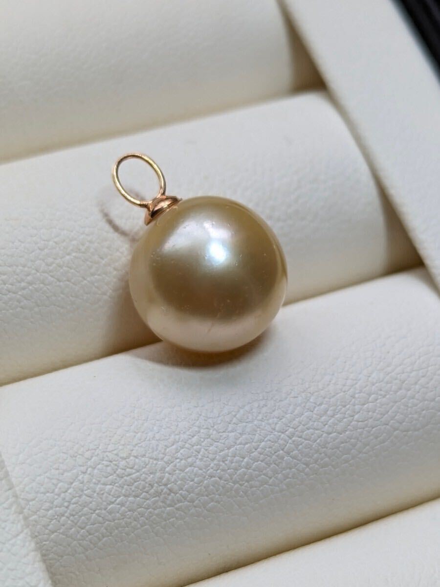 AP180 K18PG large grain 12.7mm south . White Butterfly pearl less toning pendant 