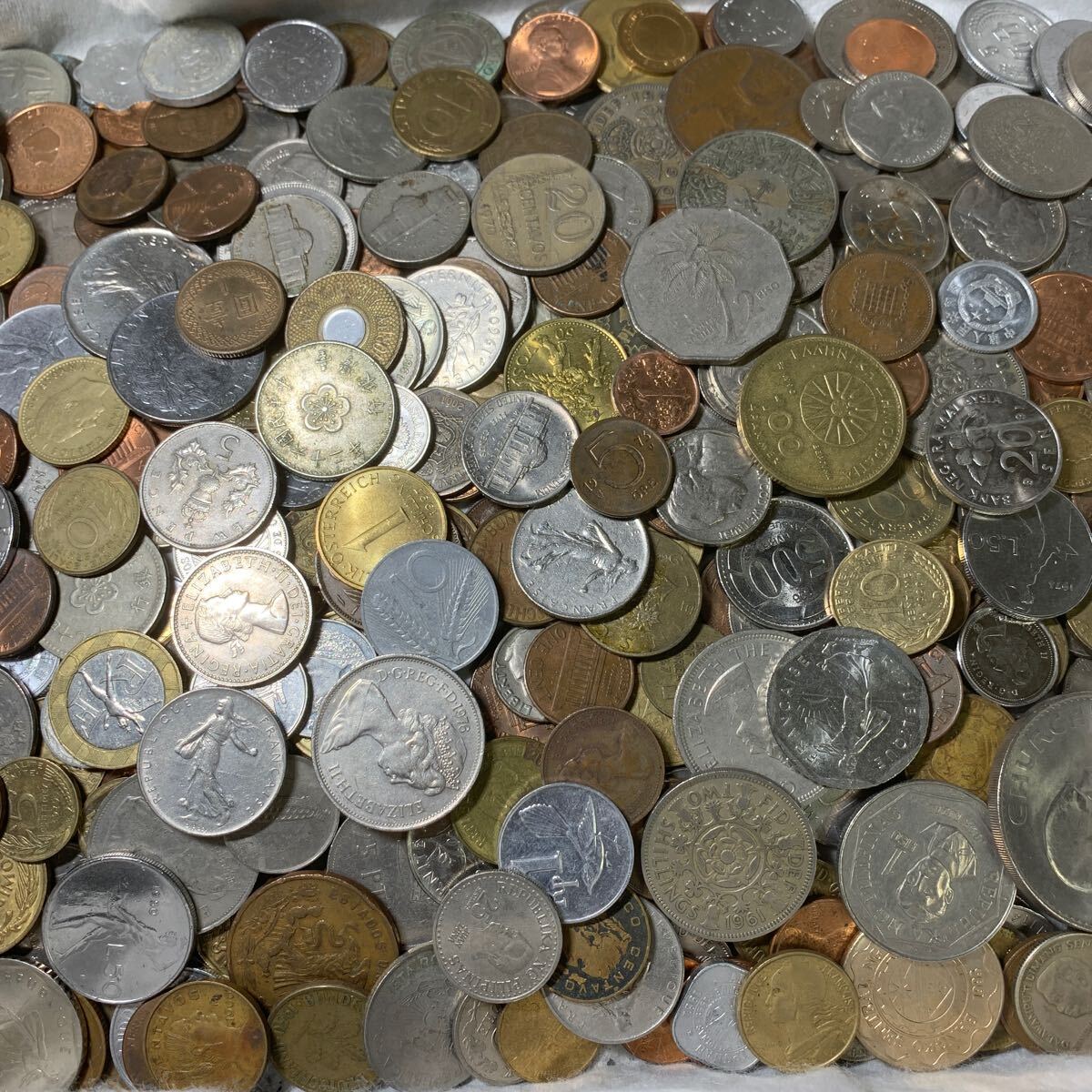 1円〜 外国コイン 未選別 外国硬貨 コイン コレクション 大量 まとめ 硬貨 世界のコイン bの画像1