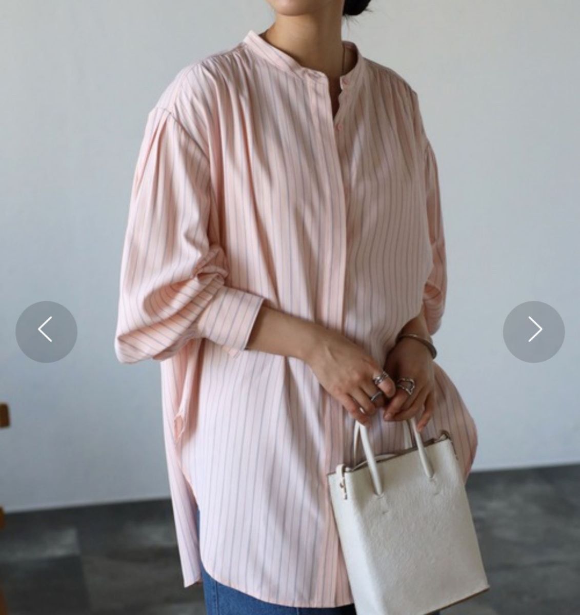 定価5390円　新品タグ付き　フリーサイズ　ストライプシャツ　ドルマンシャツ　ピンクかクリーム色