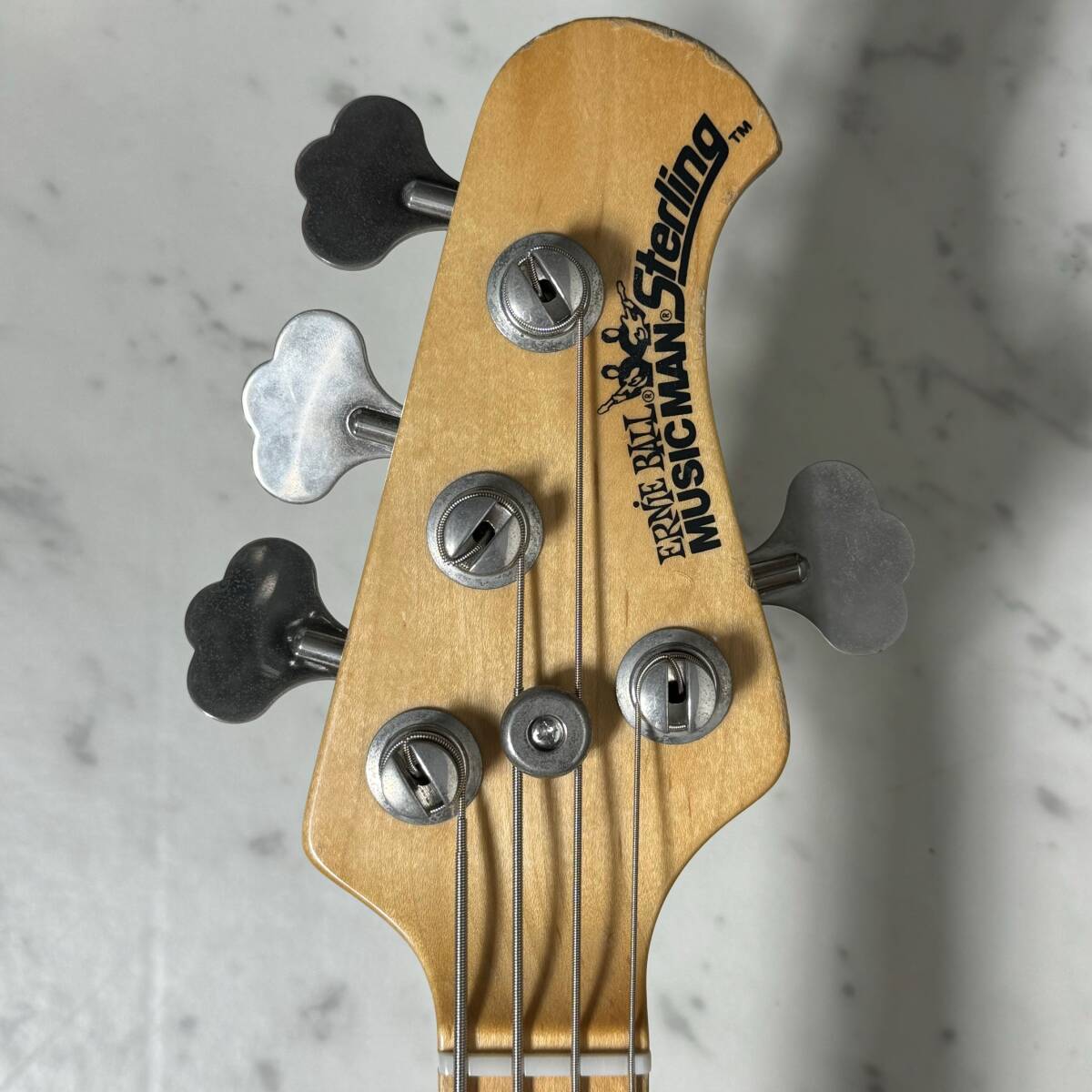 メンテナンス済 ERNIE BALL MUSIC MAN Sterling 4 H bass USA製 2000年 アクティブ エレキベース ミュージックマン スターリン_画像3