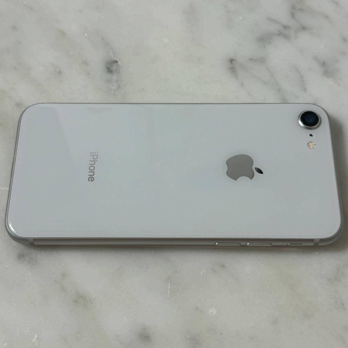 SIMフリー iPhone 8 64GB MQ792J/A シルバー 判定○ SIMロック解除済 Apple アップル_画像9