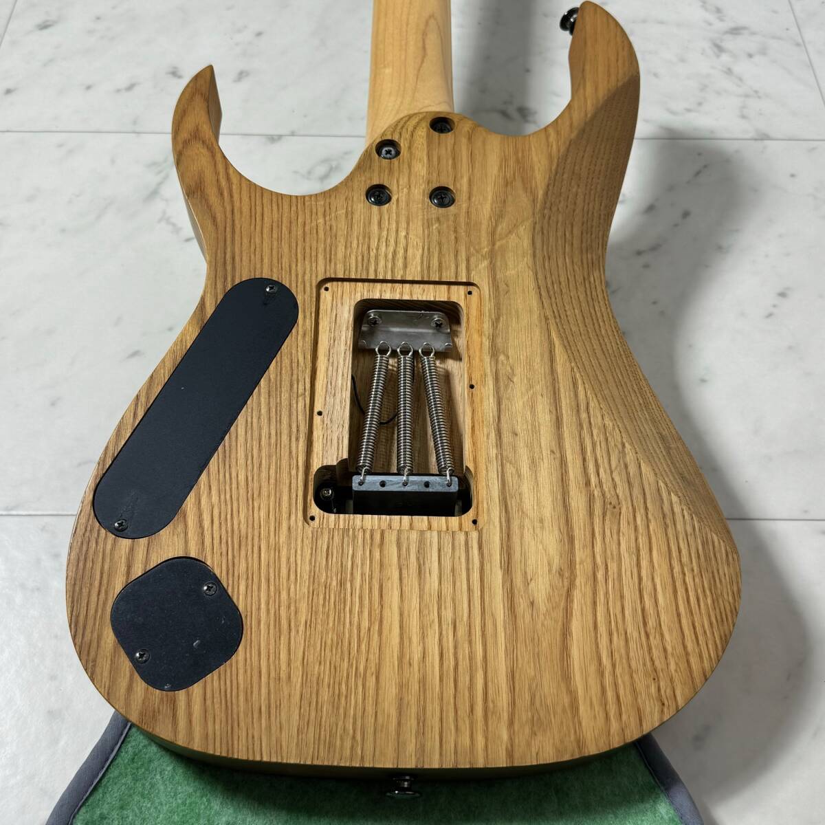 Yahoo!オークション - 日本製 Ibanez アイバニーズ RGR620 OL Yahoo!オークション - 日本製 Ibanez アイバニーズ RGR620 OL