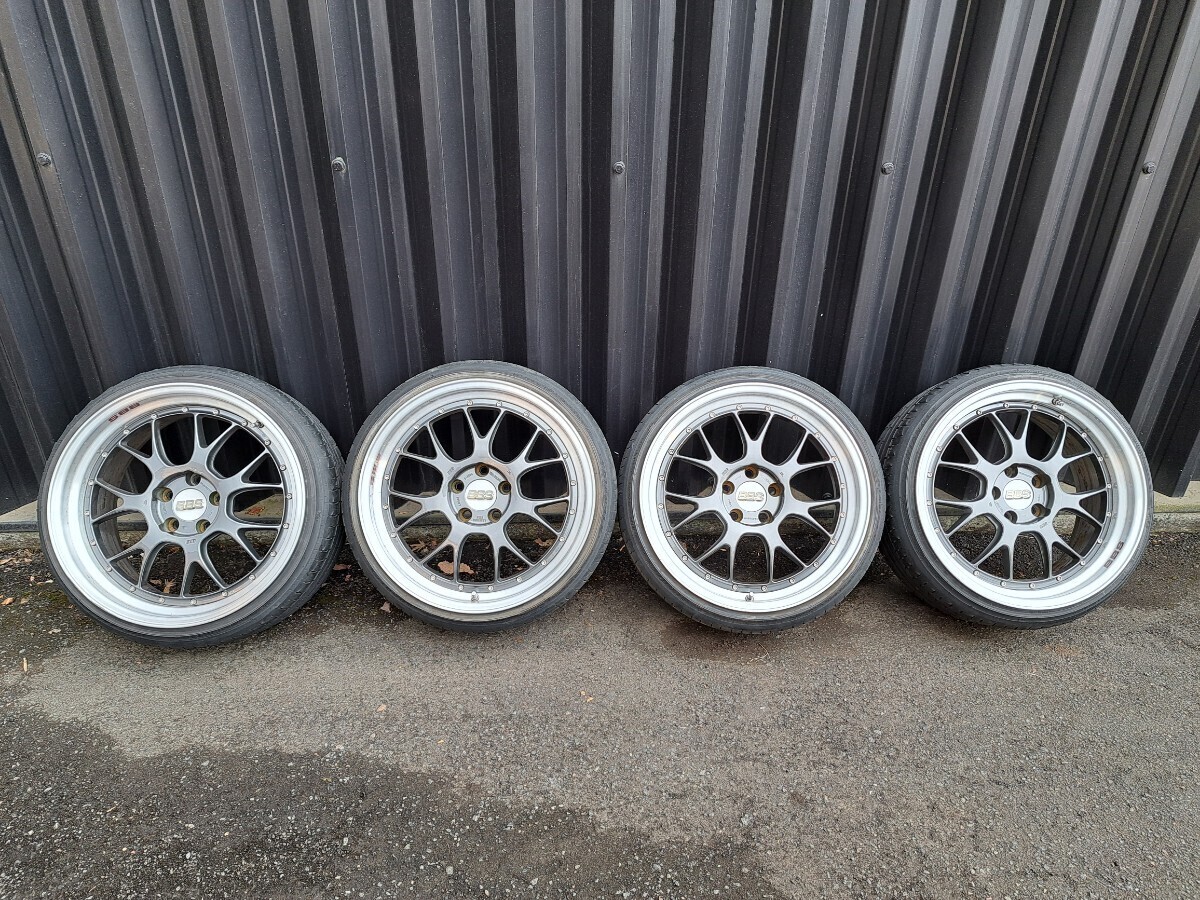 美品！BBS LM-R 19インチ F8.5+25 R9.5+25 PCD114.3 5H 夏タイヤ&ホイールセット カスタムペイント品 ミニバン・セダン等に_画像1