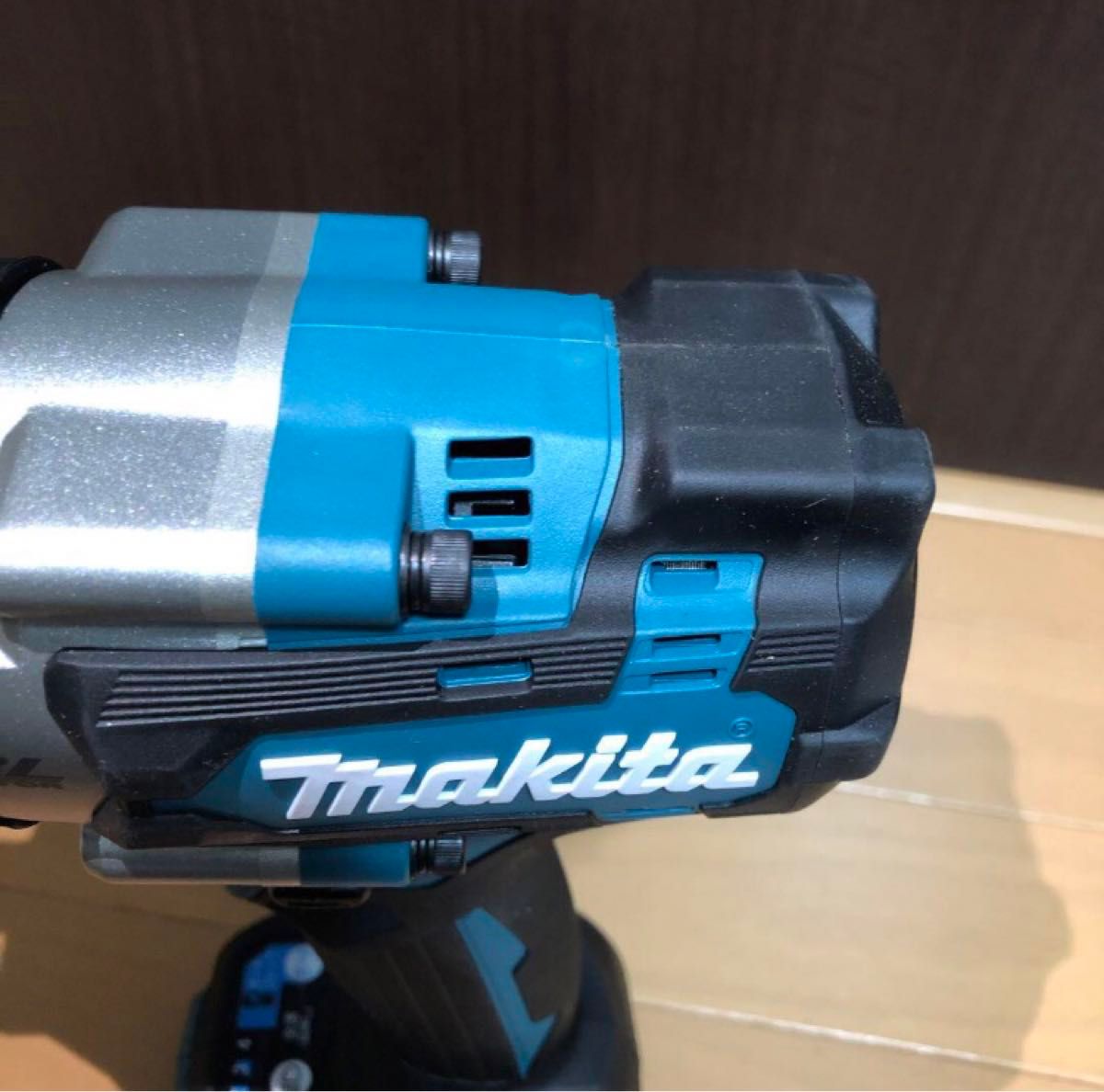 【未使用品】makita  マキタ  インパクトレンチ TW700DZ【本体のみ】 