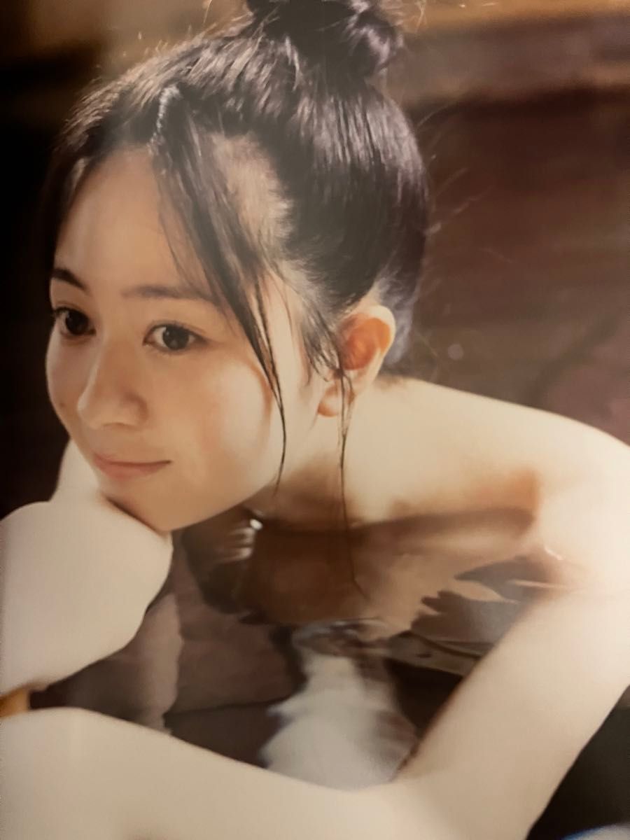 江籠裕奈卒業写真集「限りなく、恋だと思う」初版　帯付き　ポストカード付き