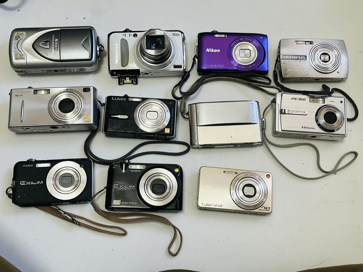 デジカメ Panasonic&CASIO＆Nikon＆SONYなど 11台セット の画像1