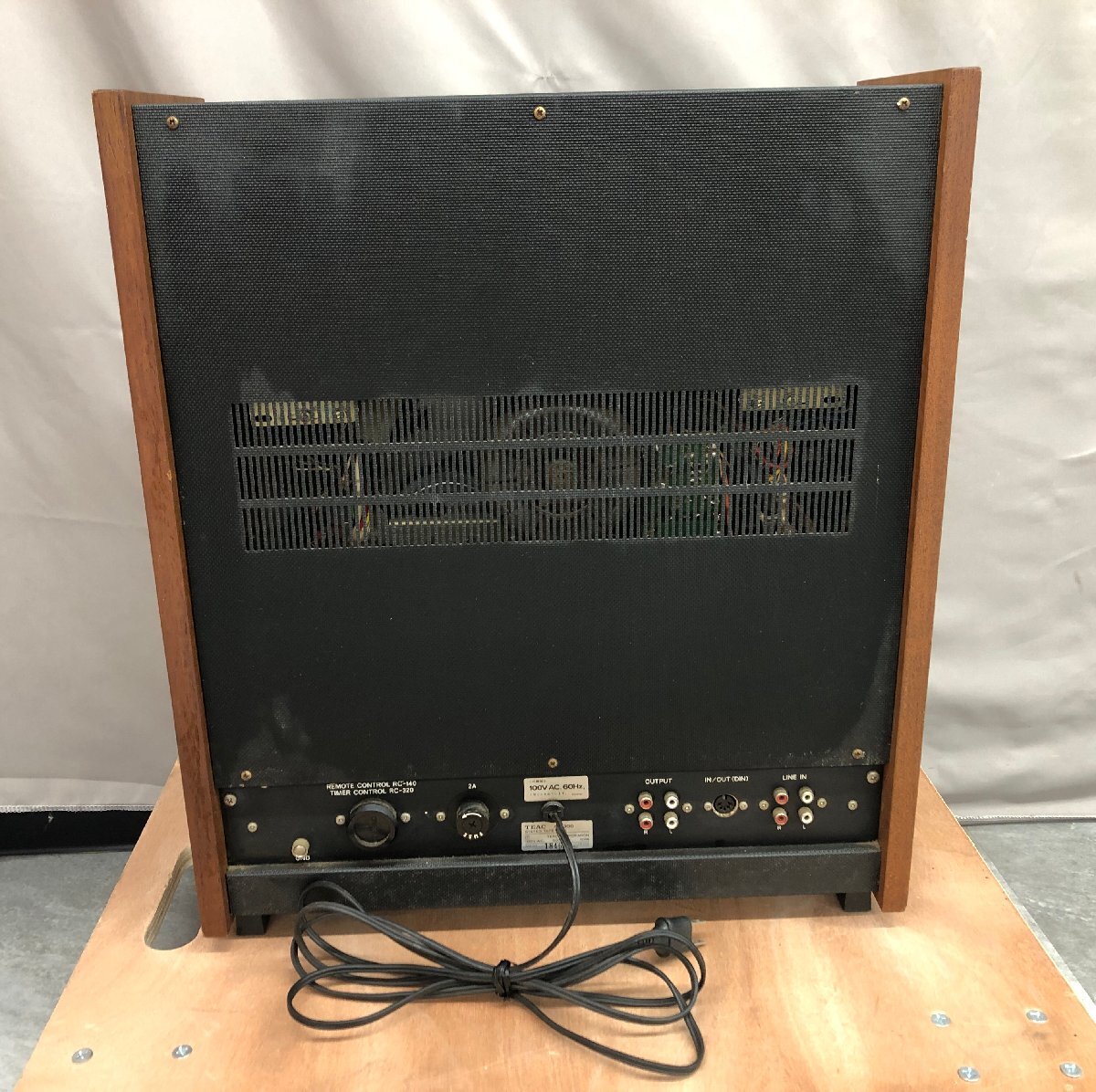 Y1569　ジャンク品　オーディオ機器　オープンリールデッキ　TEAC　ティアック　A-6300_画像8