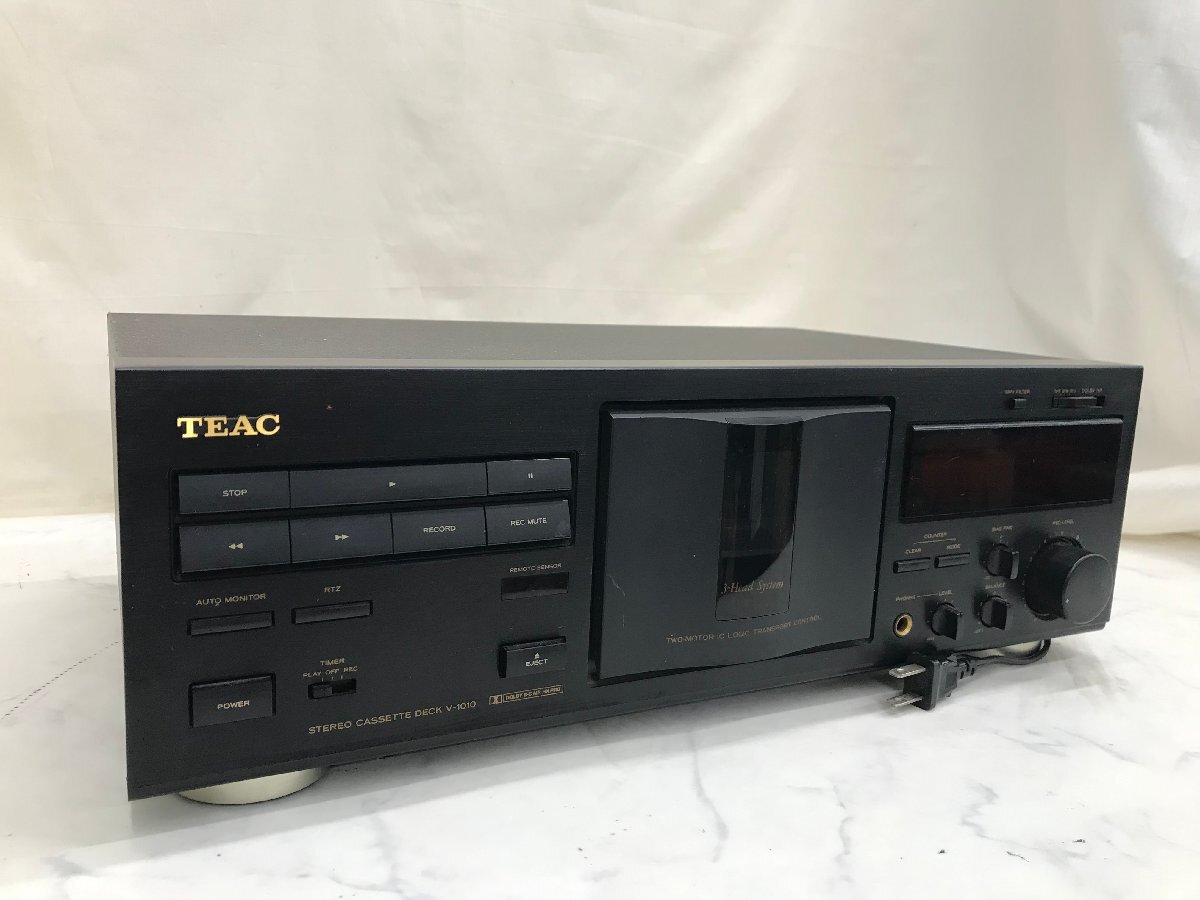 Y1694　現状品　オーディオ機器　カセットデッキ　TEAC　ティアック　V-1010_画像1