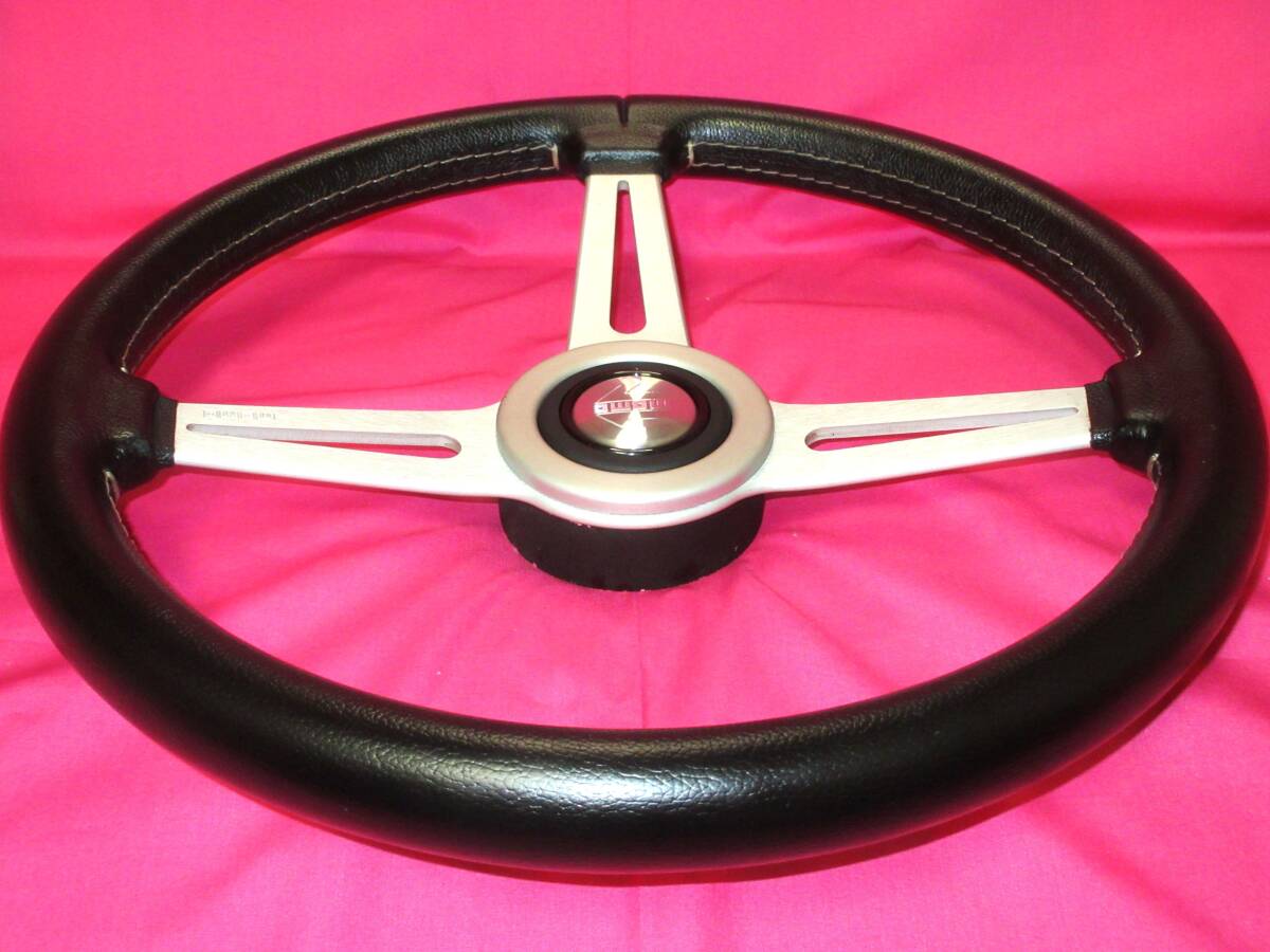 5712 regular goods!MOMO Momo RETRO retro 35.5Φ black leather & silver spoke steering gear steering wheel horn button 