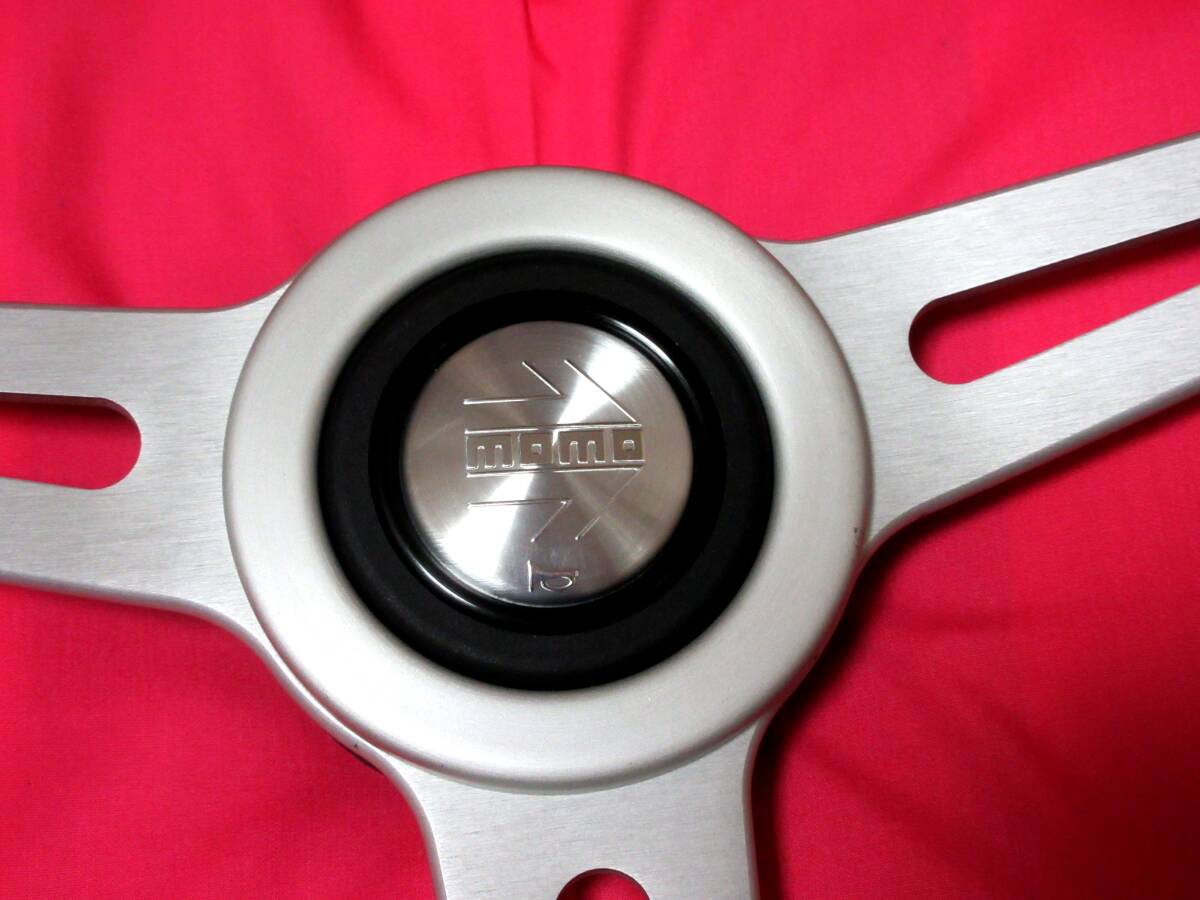 5712 regular goods!MOMO Momo RETRO retro 35.5Φ black leather & silver spoke steering gear steering wheel horn button 