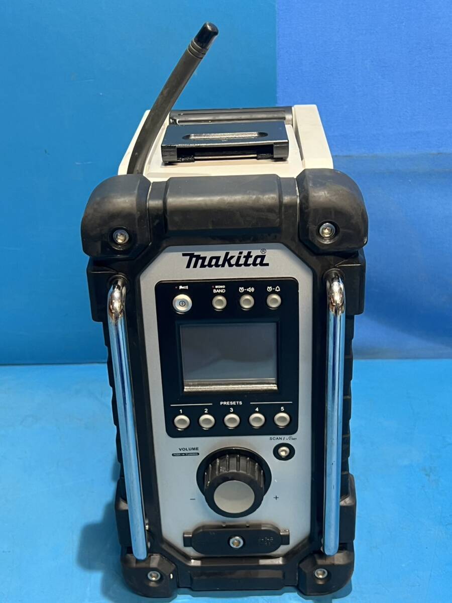 Makita 充電式ラジオ MR102_画像1