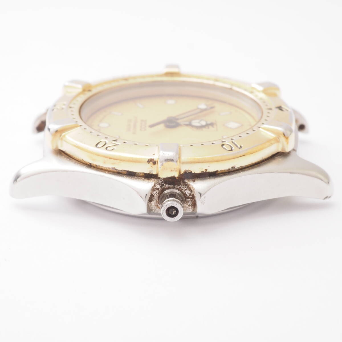 タグホイヤー 2000 プロフェッショナル デイト 200M TAG HEUER 964.013 1.88 クォーツ コンビ ゴールド文字盤 腕時計[1181002W20-AH5の画像3