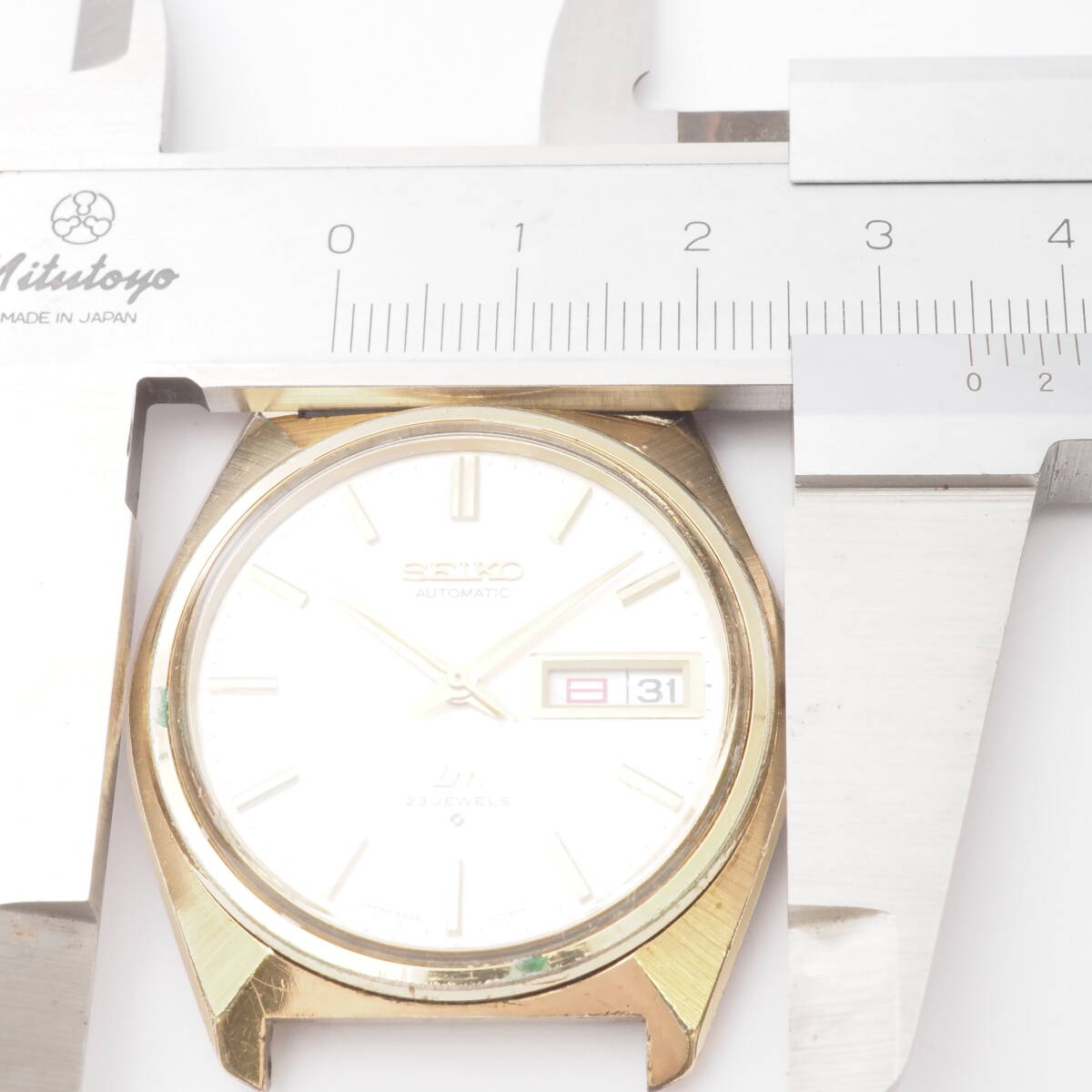 セイコー ロードマチック デイデイト SEIKO LM 5606-7000 自動巻 ゴールド シルバー文字盤 ボーイズ 腕時計 本体[Pa1533-AM3の画像4