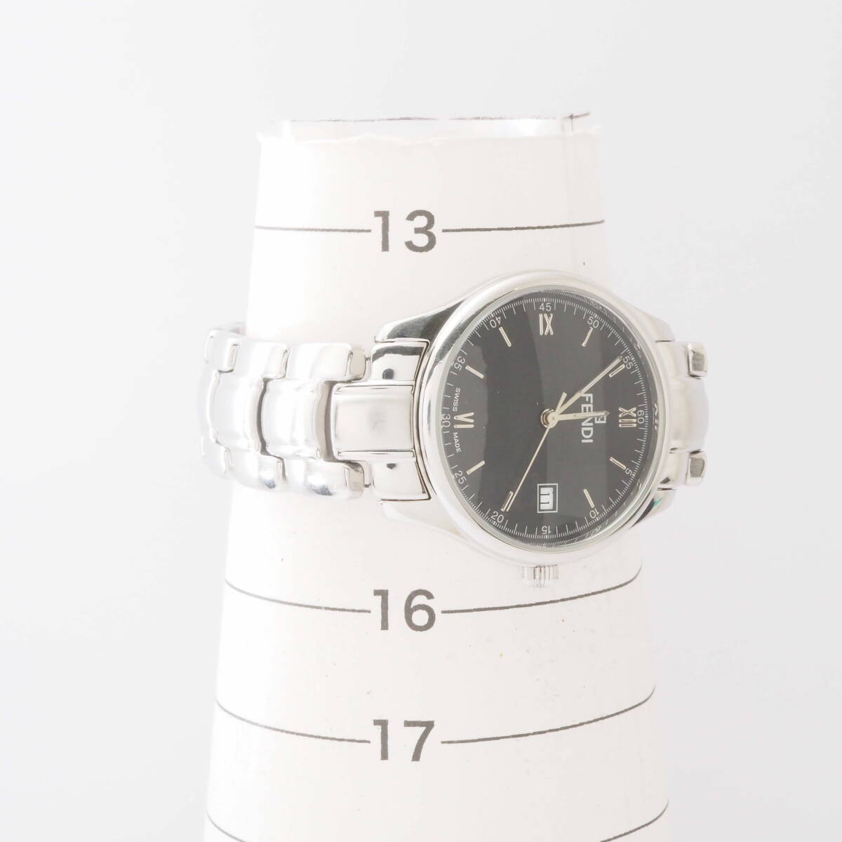 【希少品】フェンディ ラウンド 210G Cal,9.98 FENDI QUARTZ デイト クォーツ ブラック 黒文字盤 メンズ 男性 腕時計[026-700-AC1_画像4