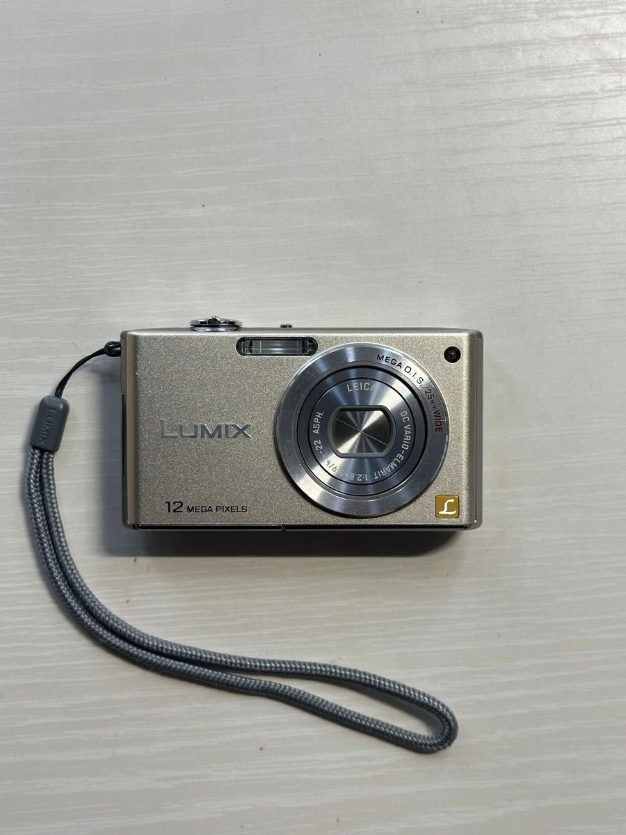 LUMIX DMC-FX40-N （グロスゴールド）