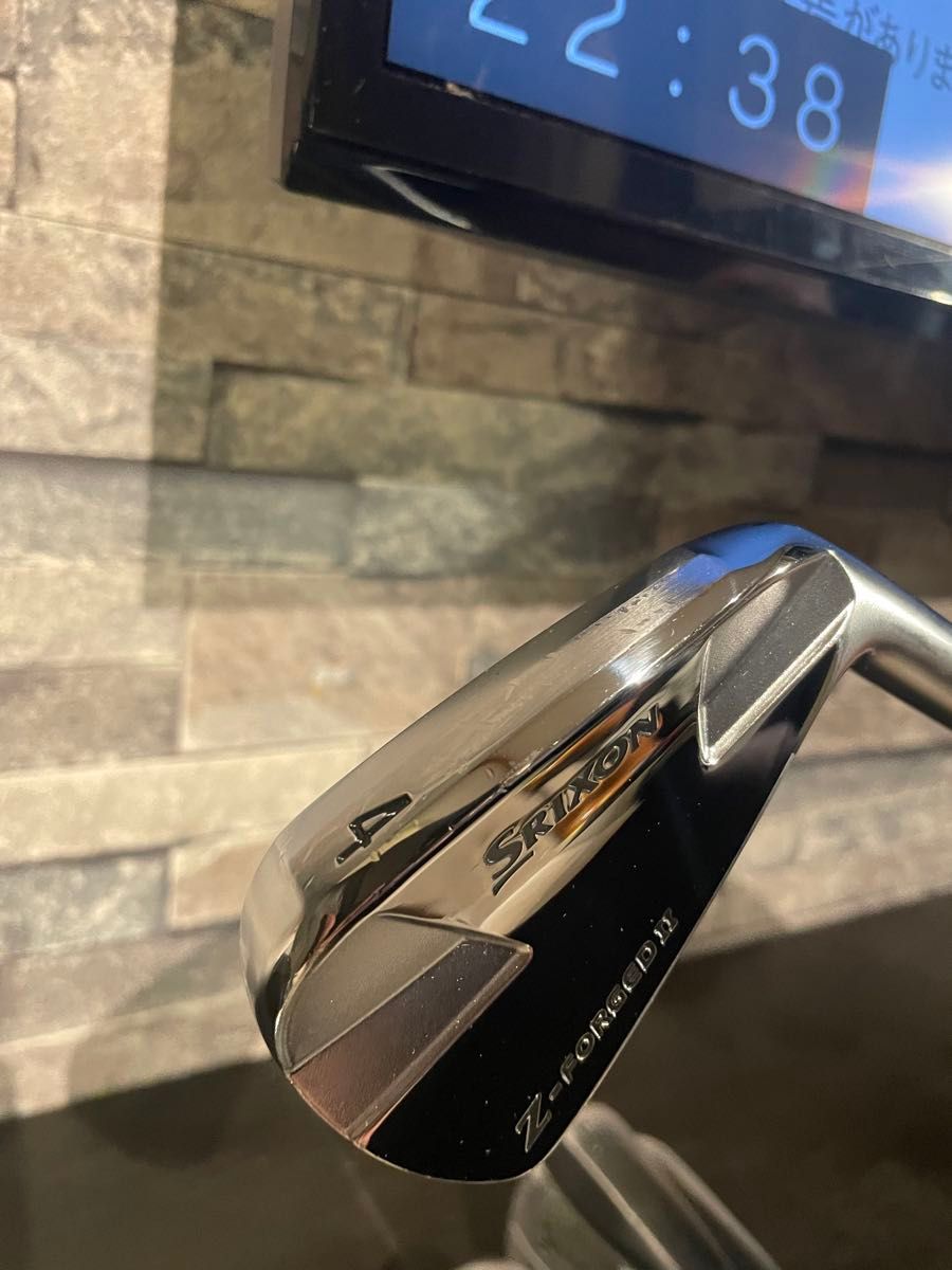 Zフォージド2 4番アイアン SRIXON ダイナミックゴールドD.S.T S200シャフト　美品　【即発送可能】