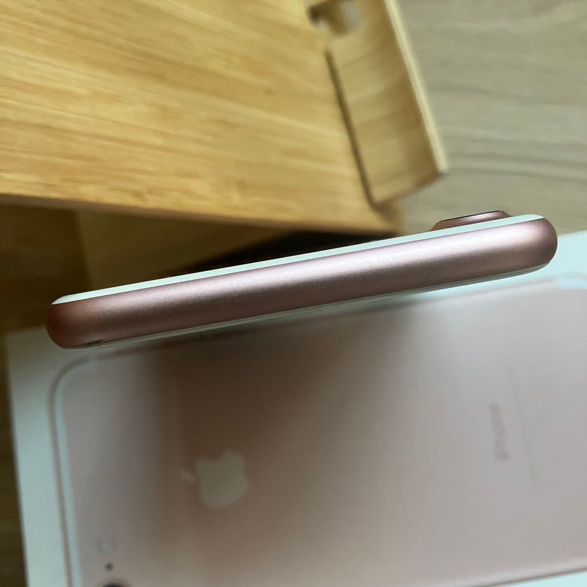 iPhone 7 Rose Gold 32 GB docomo ローズゴールド SIMフリー