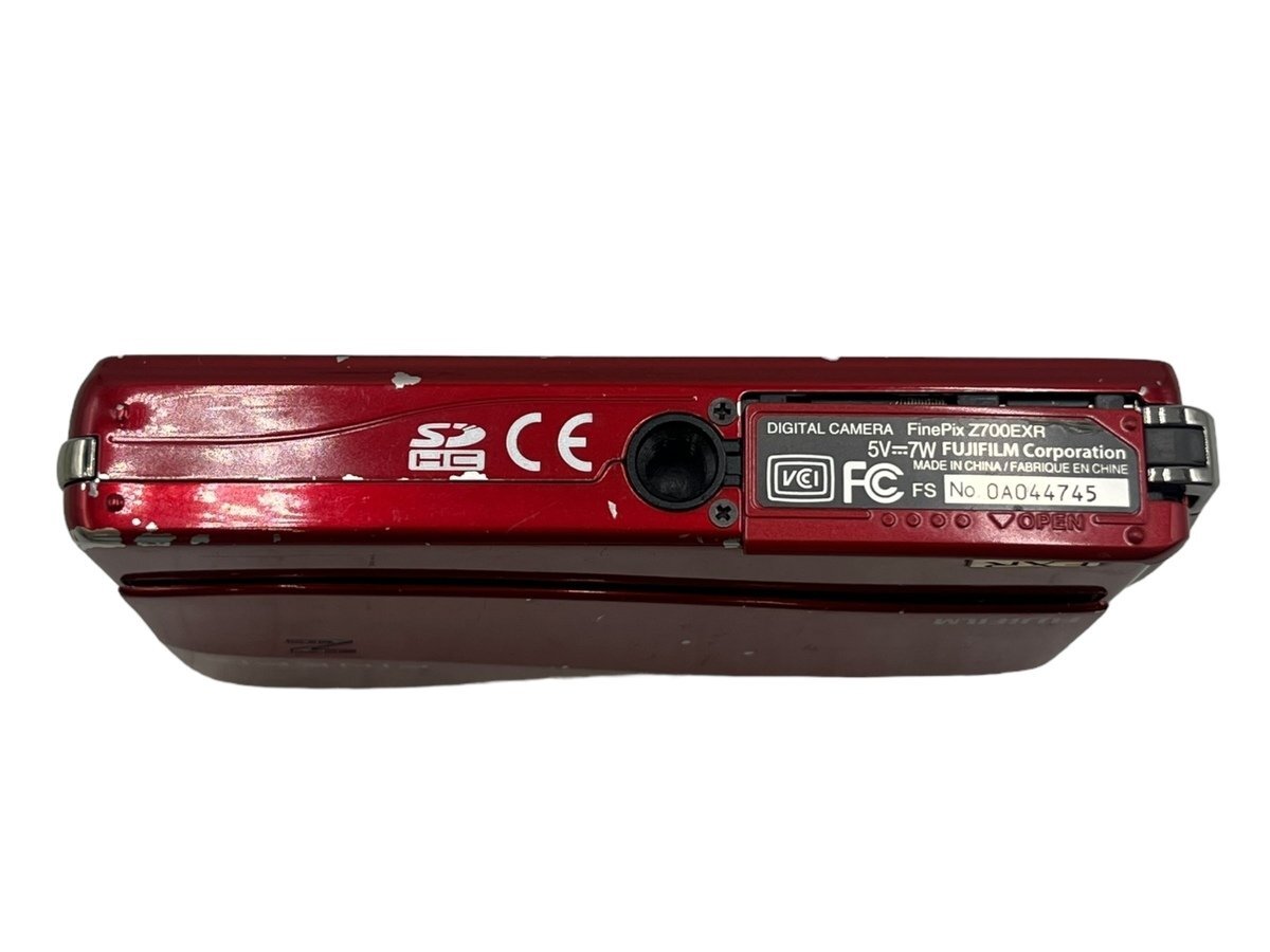 富士フイルム FUJIFILM コンパクトデジタルカメラ 写真 FinePix Z700EXR ボディ 本体 レッド 赤 バッテリーチャージャー付 高画質 高性能_画像10