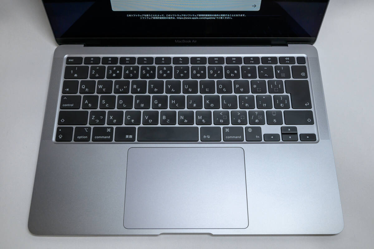 Apple MacBook Air 2020 13インチ M1 8コアCPU 8コアGPU 16GBメモリ 512GB SSD スペースグレイ 送料無料_画像4