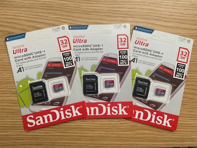 【３枚セット】 SanDisk micro SD カード 32GB SDXC Class10 マイクロSD 未使用品_画像1
