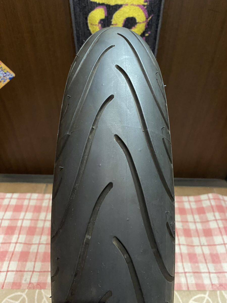 中古MCタイヤ バリ山 2022年製造 MICHELIN pilot STREET RADIAL 110/70R17 ミシュラン パイロット ストリート 110 70 17 2122 A3055の画像1