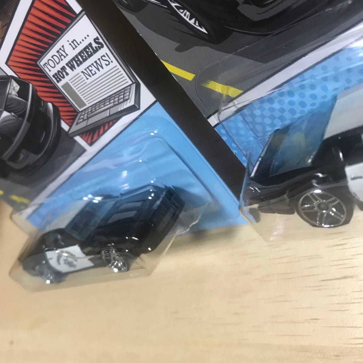 ホットウィール ミニカー Hot wheels HOTWHEELS CAMARO