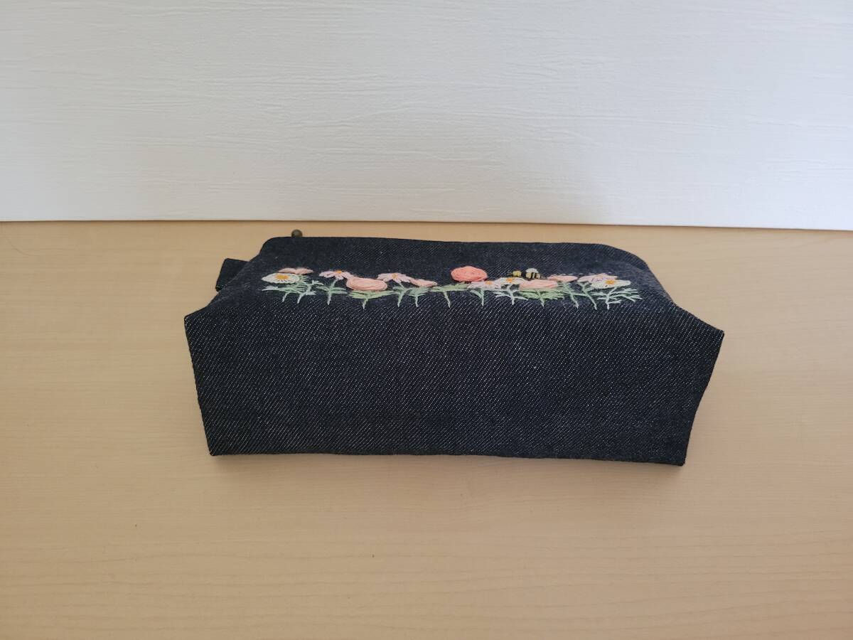 ハンドメイド 手刺繍 デニム 刺繍ポーチ ピンク系_画像6