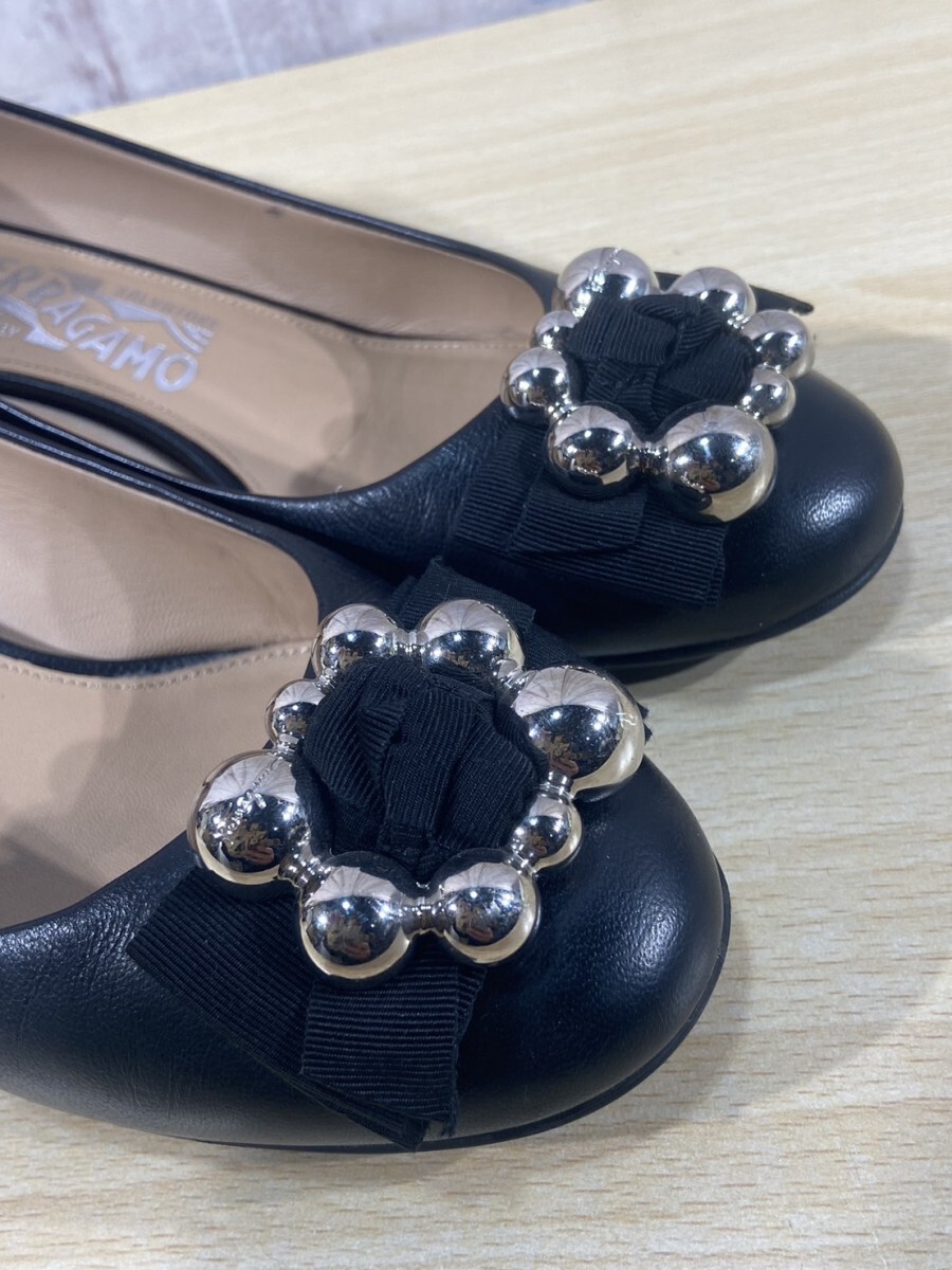 Salvatore Ferragamo サルヴァトーレフェラガモ  パンプス 6（約24センチ）RF52927 40 ブラック系 5127L の画像5