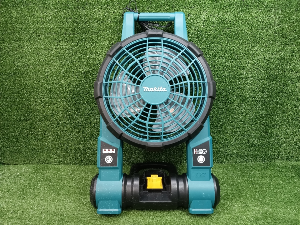 中古 makita マキタ 14.4V 18V 充電式ファン 扇風機 CF201DZ 本体 + ACアダプター_画像2