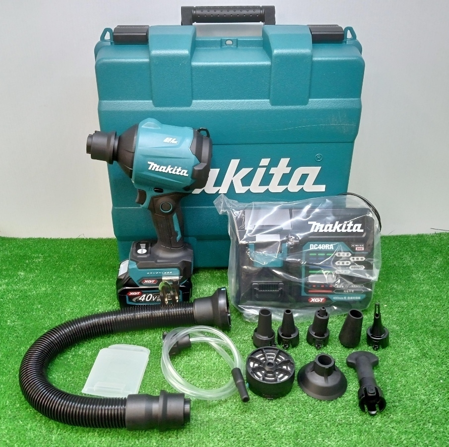 未使用 makita マキタ 40Vmax 充電式エアダスタ 2.5Ah バッテリ 充電器 ケース 各種アタッチメント 付 AS001GRD ⑥_画像1