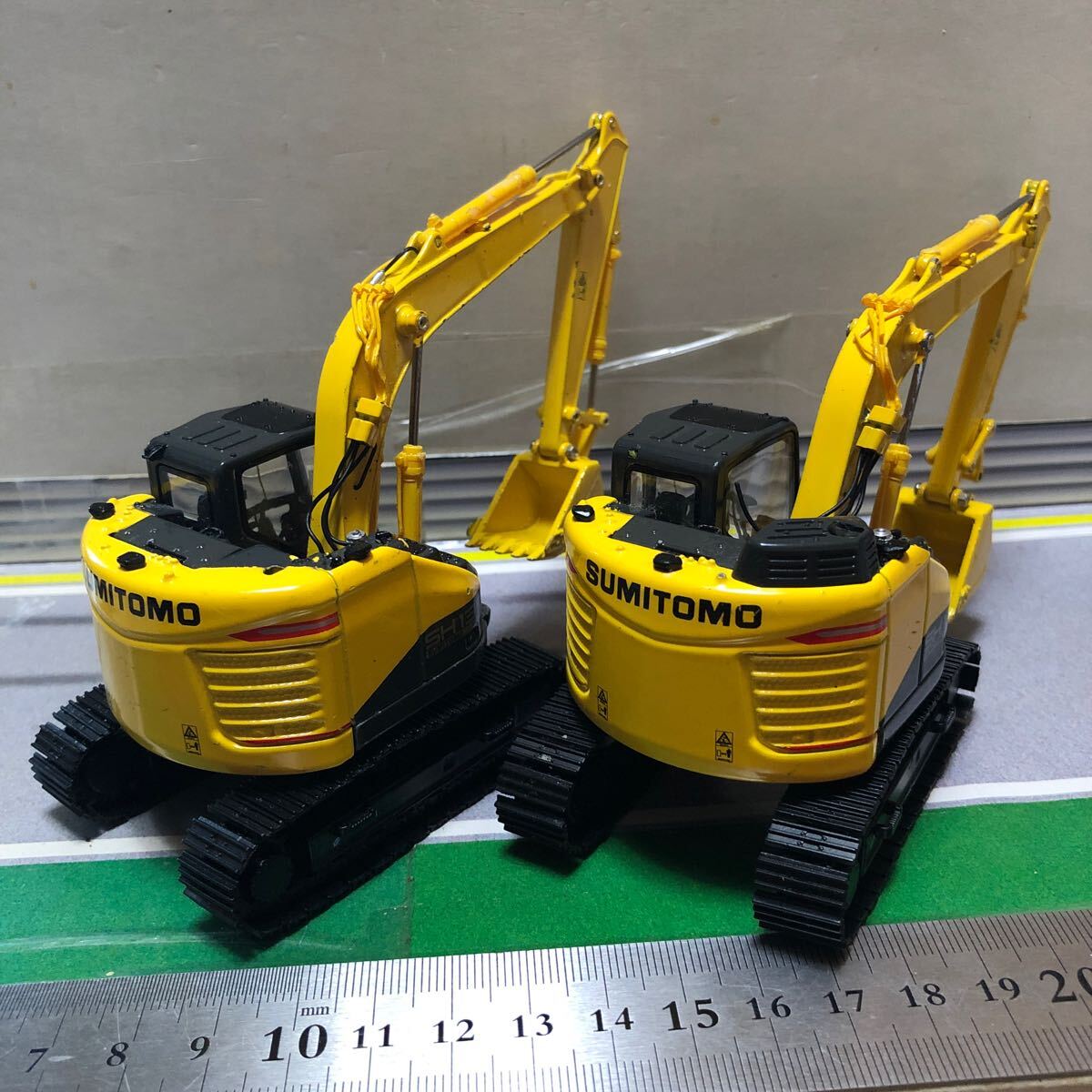  Sumitomo building machine hydraulic excavator SUMITOMO SH135 (1|50) 2 pcs. set 