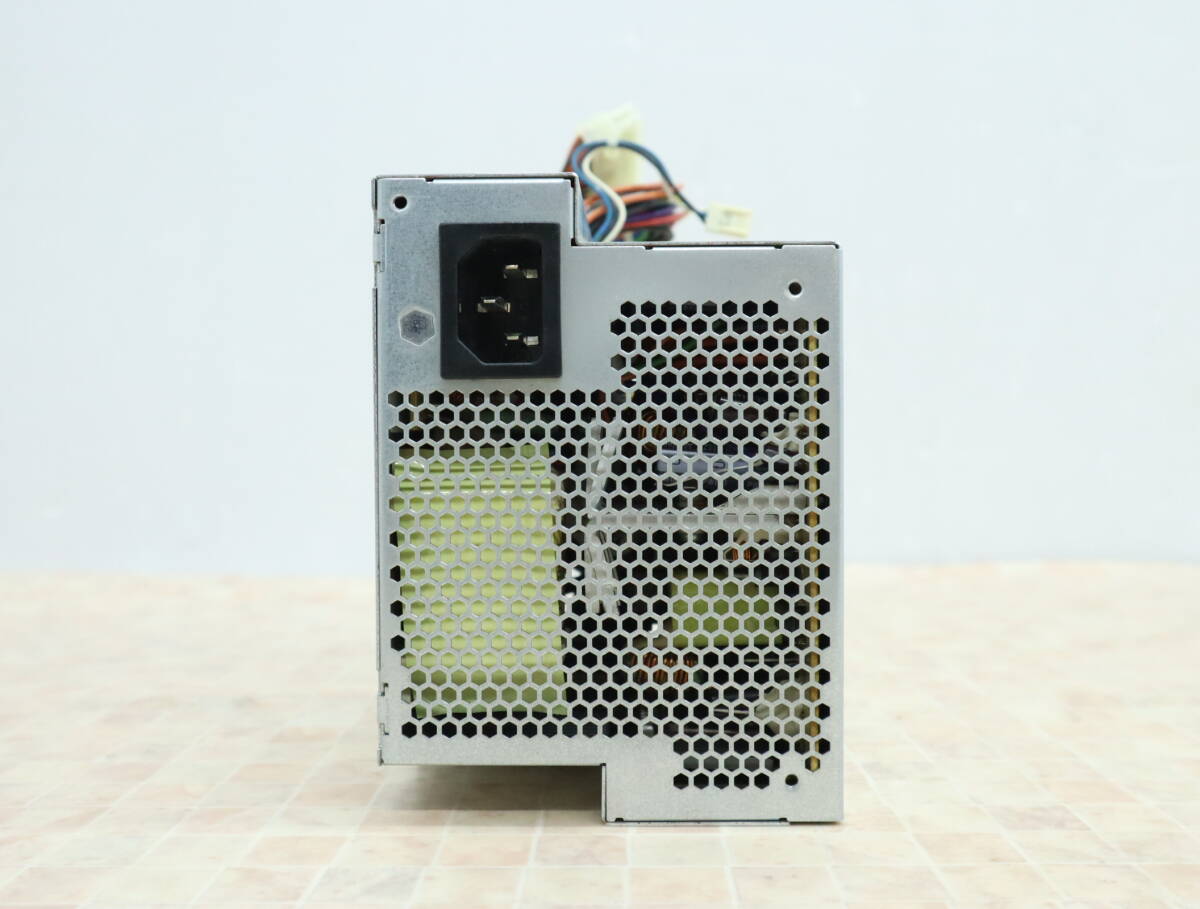 ◇ ｜ATX電源 PC電源｜DELTA ELECTRONICS DPS-250AB-20 A REV:03 F 現状品 PCパーツ｜250W ■N6108の画像3