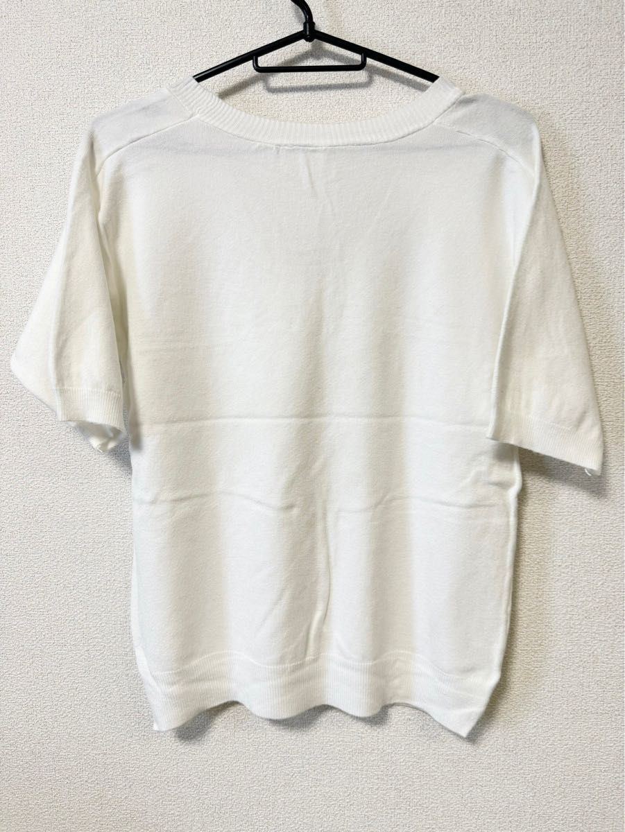 サマーニット　Tシャツ　セーター　ブラウス　五分袖　Vネック　無地　ホワイト