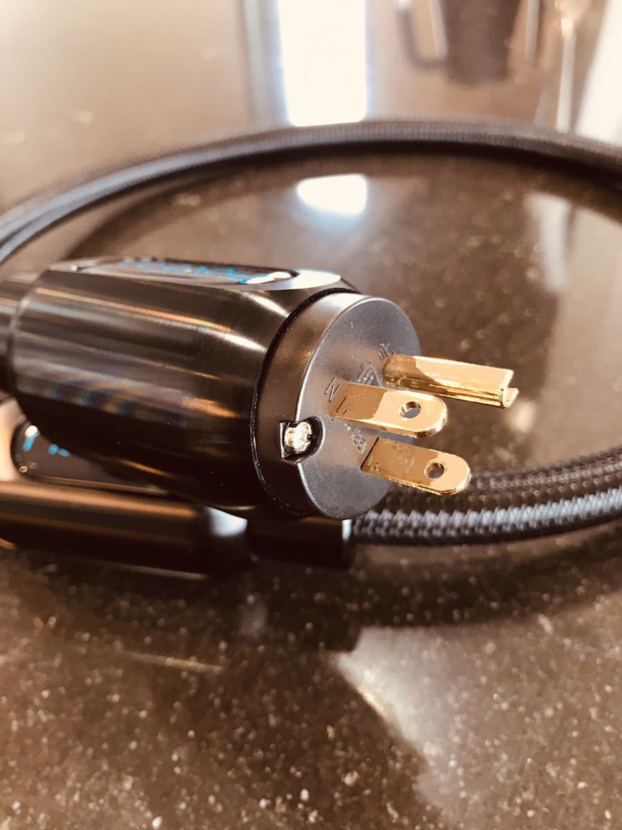 65 ten thousand brass metal plug considerably. weight BBG power supply cable [ electro- ]553 Kharma Grand Reference.. same performance however, sound quality is present cable . on 1m