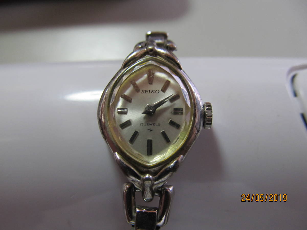 超レア品【 セイコー】SEIKO アンティ－ク　17JEWELS ”手巻き” 21-7330 レディース腕時計～（約60年前の一品）
